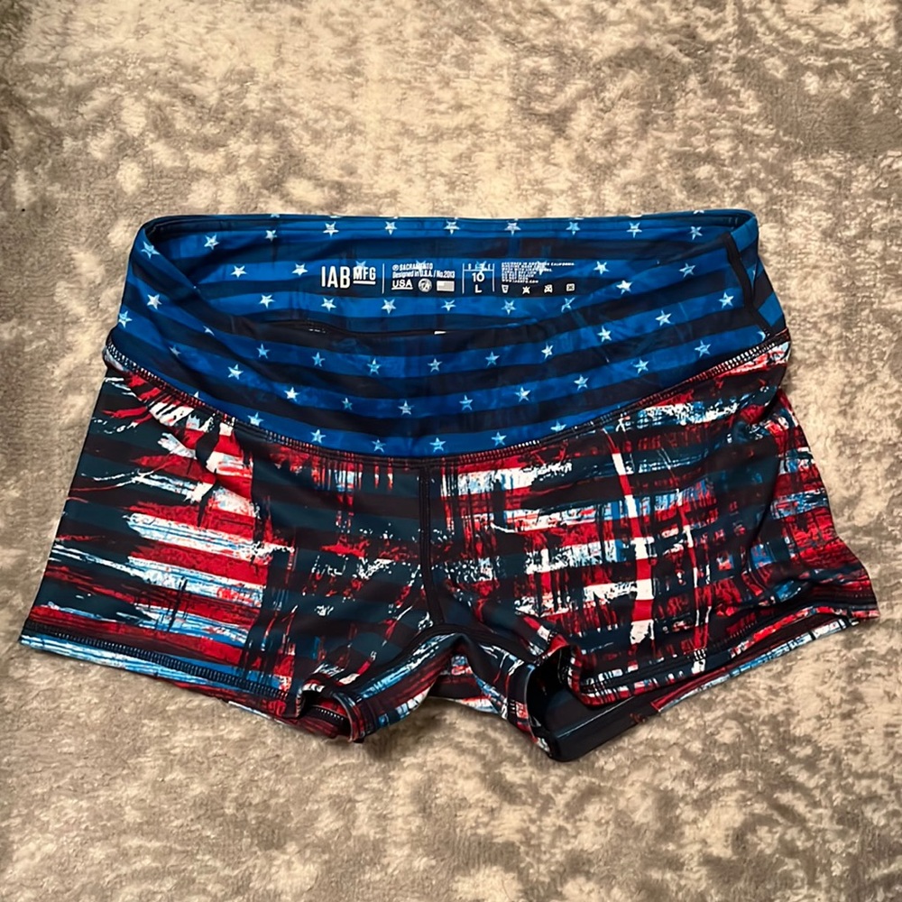 IAB MFG Spandex Crossfit Shorts American Flag Red White Blue Size 10 Large